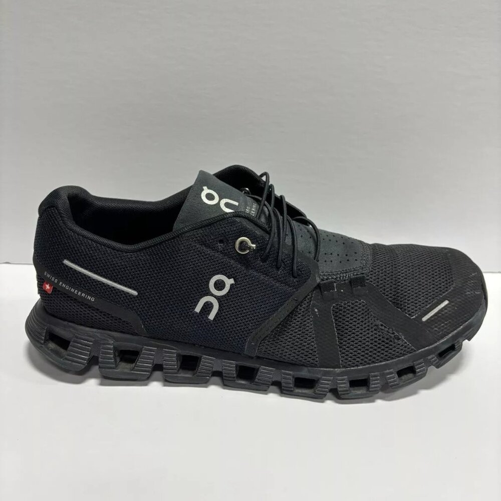 OnCloud Running 6 Women’s Black Shoes